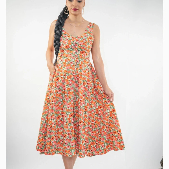 Au la la Design Emmy Midi Dress. Size 8 - Picture 2 of 12